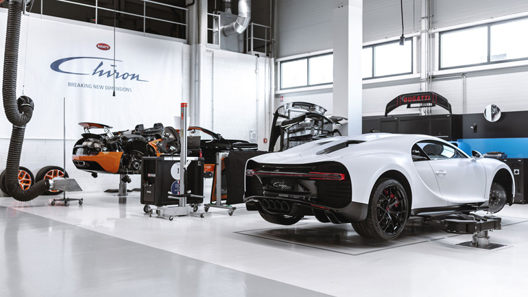 Κάθε πότε γίνεται το service σε μια Bugatti;